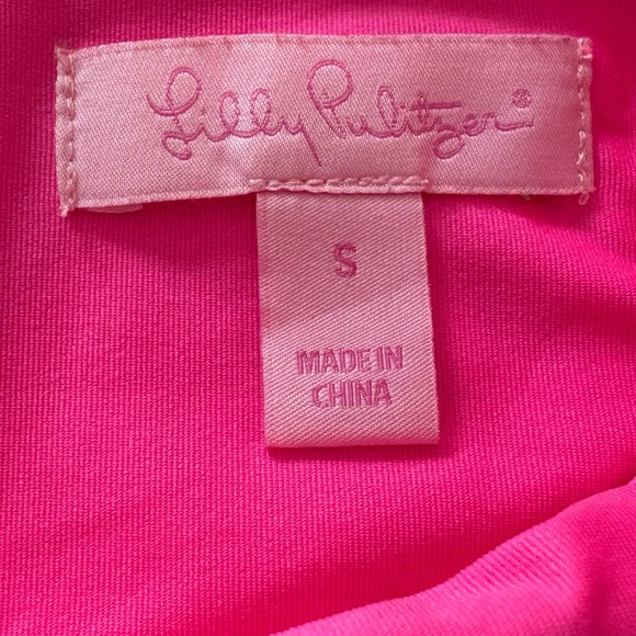 EUC - Lilly Pulitzer Hot Pink Textured Shift Dress – Size Small - Picture 3 of 6